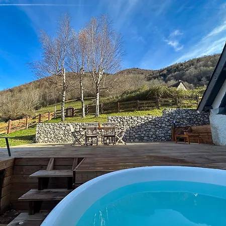 Rénové - 5 Pers - Grande Terrasse - Bain Nordique à Jets - Piscine Chalet Boutx
