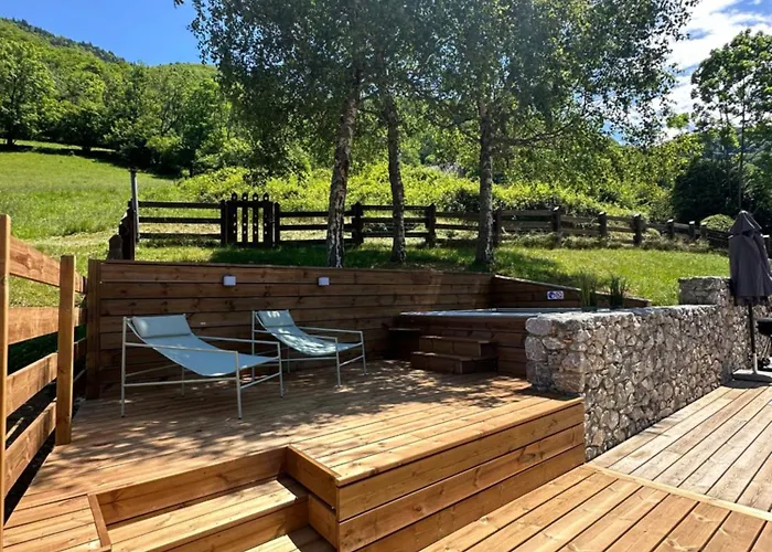Le Rene-sens - 5 Pers - Grande Terrasse - Bain Nordique - Piscine Chalet *