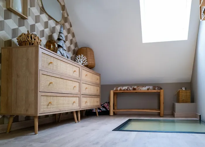 Chalet Le Rene-sens - 5 Pers - Grande Terrasse - Bain Nordique - Piscine