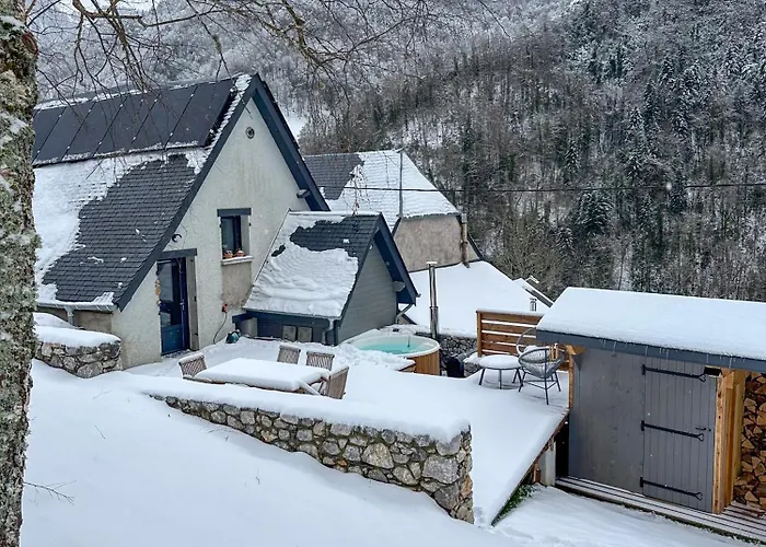 Le Rene-sens - 5 Pers - Grande Terrasse - Bain Nordique - Piscine Chalet *